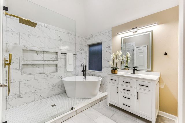 1107 Sunset Lakes Drive, Pearland, TX 77581