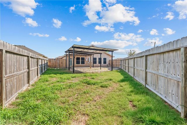 1126 Fallow, Corpus Christi, TX 78418