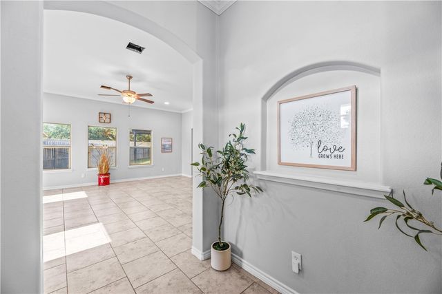 1126 Fallow, Corpus Christi, TX 78418