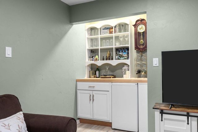 141 PLUMMER AVENUE, Neenah, WI 54956