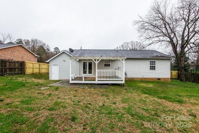 604 Powerline Avenue, Belmont, NC 28012