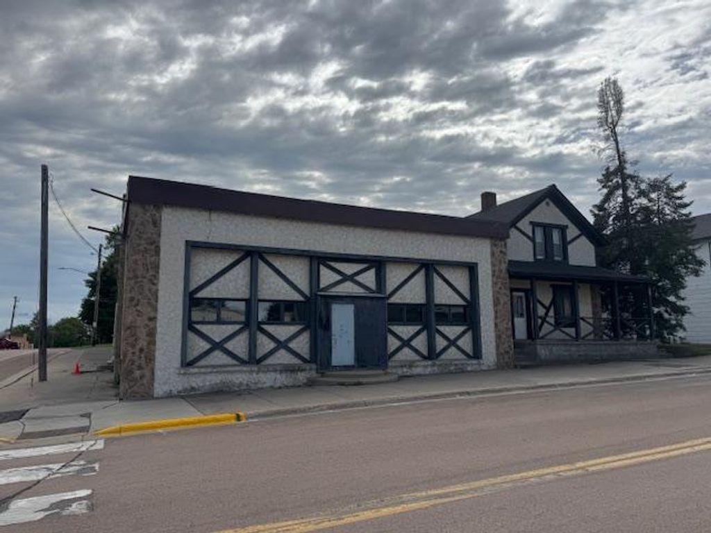 223 E Main St, Norwood Young America, MN 55397 — photo 2
