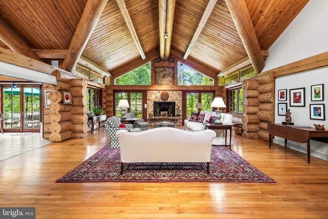 2910 HUNTER MILL RD, White Hall, MD 21161