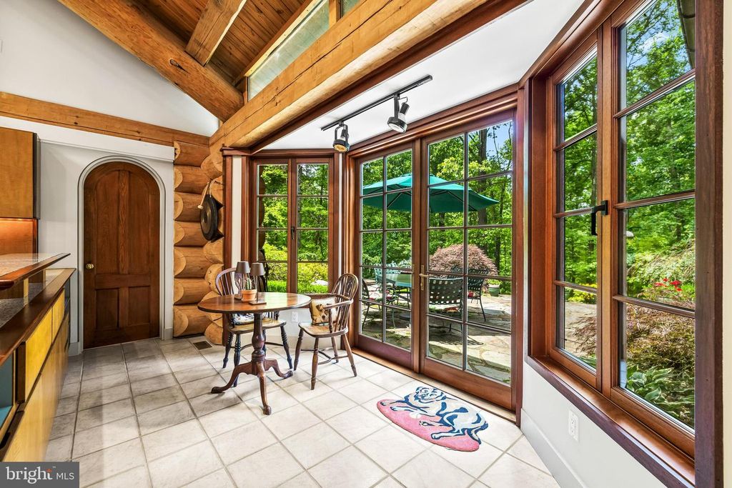 Image 15 of property listing at 2910 HUNTER MILL RD, White Hall, MD 21161