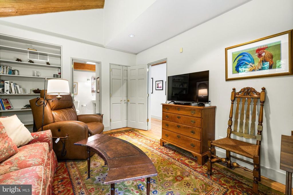 Image 19 of property listing at 2910 HUNTER MILL RD, White Hall, MD 21161