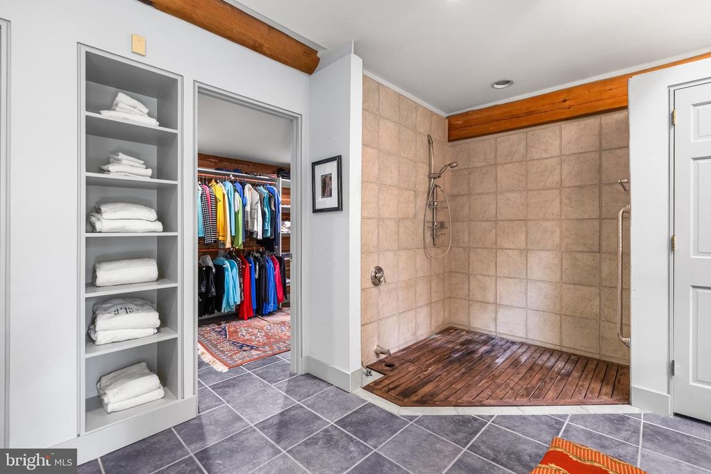 Image 22 of property listing at 2910 HUNTER MILL RD, White Hall, MD 21161