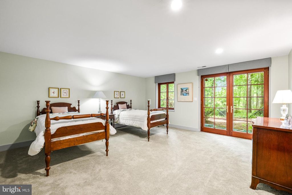 Image 38 of property listing at 2910 HUNTER MILL RD, White Hall, MD 21161