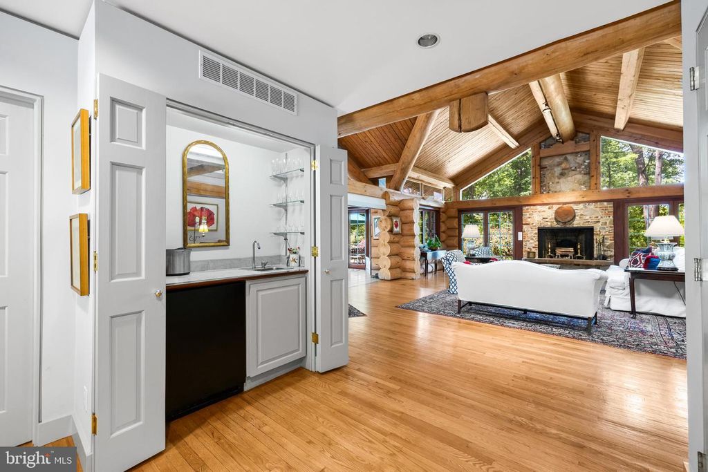 Image 8 of property listing at 2910 HUNTER MILL RD, White Hall, MD 21161
