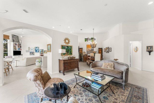 112 Sunset Bay Drive, Palm Beach Gardens, FL 33418