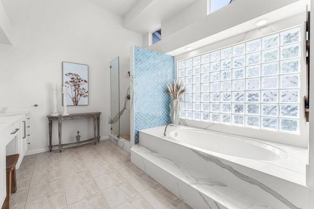 112 Sunset Bay Drive, Palm Beach Gardens, FL 33418