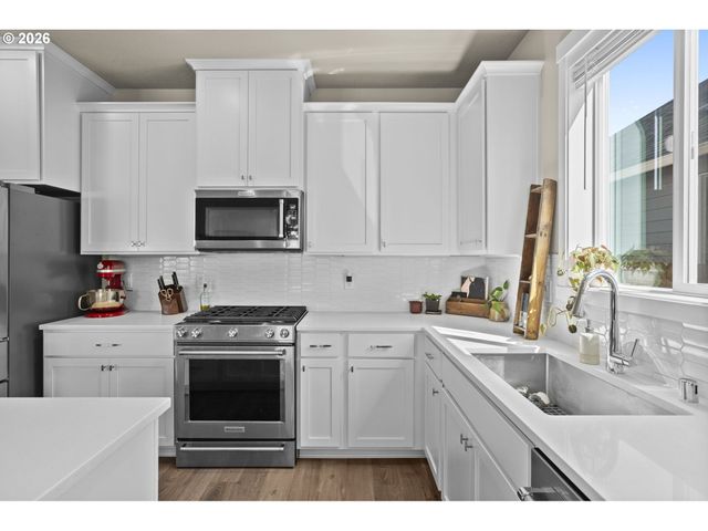 923 Nw 26TH Way, Battle Ground, WA 98604