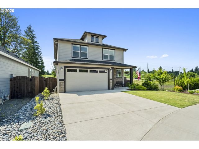 923 Nw 26TH Way, Battle Ground, WA 98604
