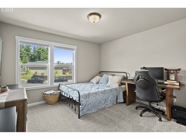923 Nw 26TH Way, Battle Ground, WA 98604