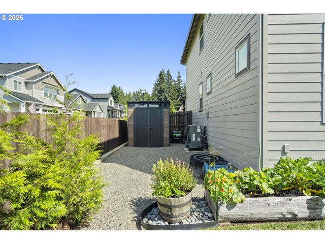 923 Nw 26TH Way, Battle Ground, WA 98604