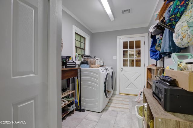 106 Avery Drive, Youngsville, LA 70592