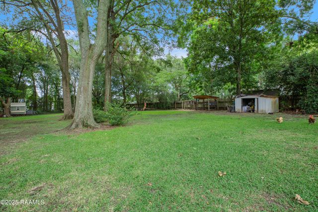 106 Avery Drive, Youngsville, LA 70592