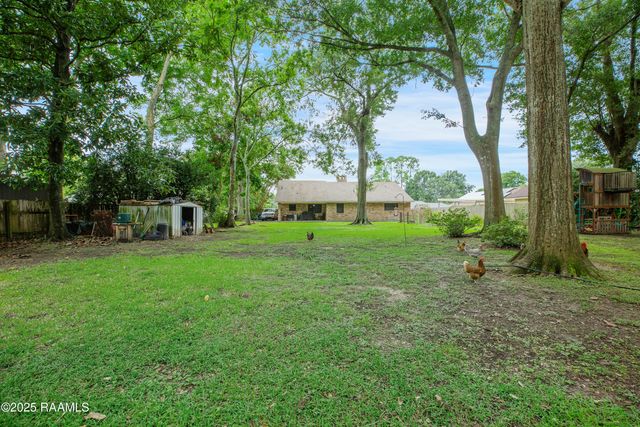 106 Avery Drive, Youngsville, LA 70592