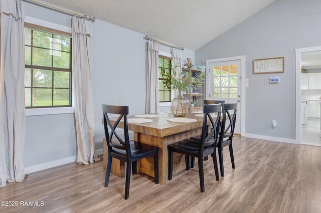106 Avery Drive, Youngsville, LA 70592