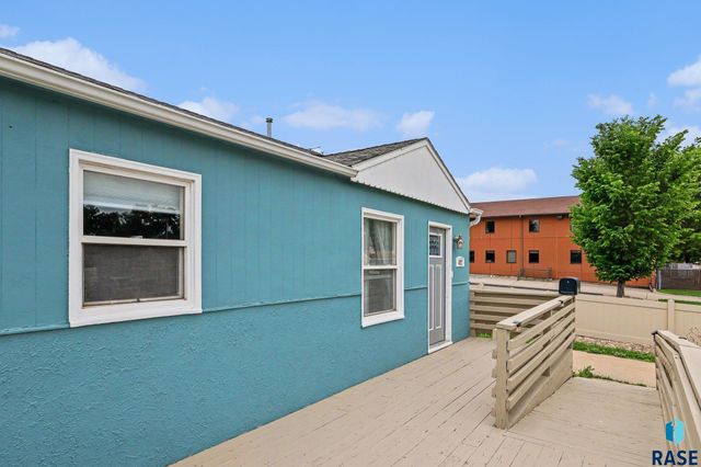 412 S Jefferson Ave Avenue, Sioux Falls, SD 57104
