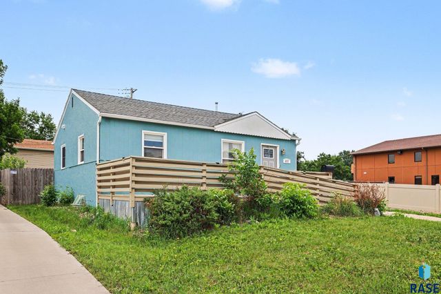 412 S Jefferson Ave Avenue, Sioux Falls, SD 57104
