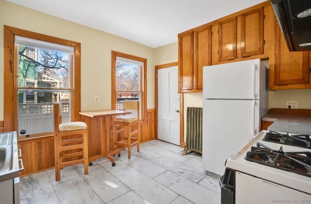 52 Sherman Street, Hartford, CT 06105