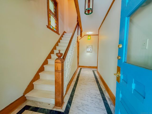 52 Sherman Street, Hartford, CT 06105