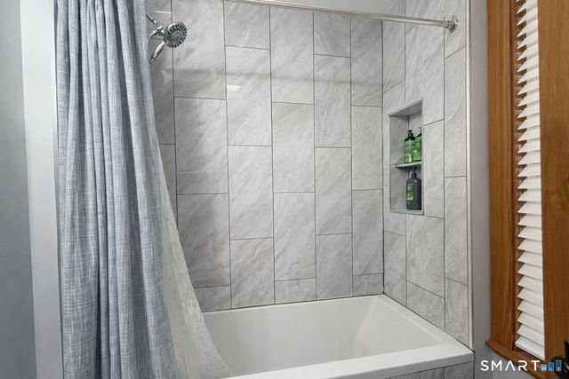 52 Sherman Street, Hartford, CT 06105