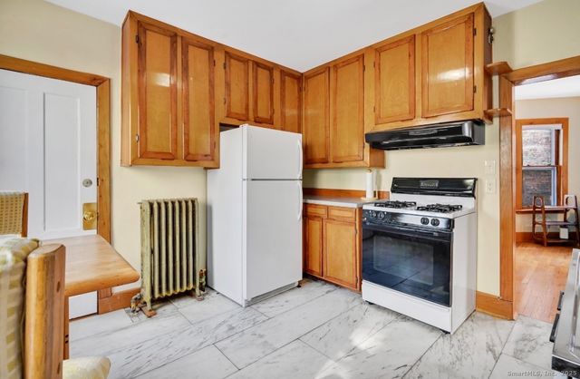 52 Sherman Street, Hartford, CT 06105