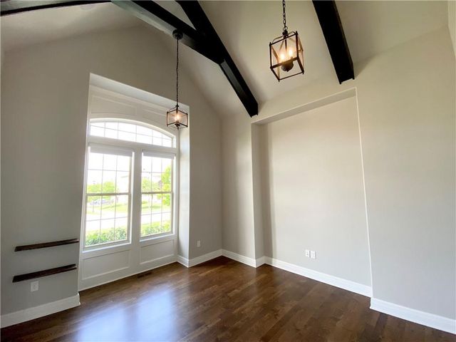 24205 W 111th Place, Olathe, KS 66061