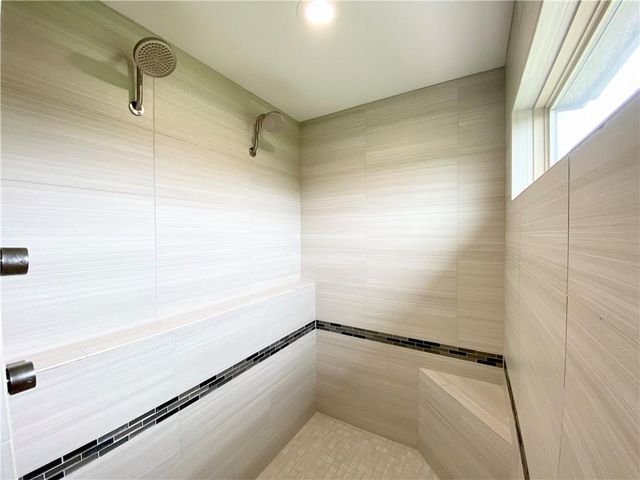 24205 W 111th Place, Olathe, KS 66061