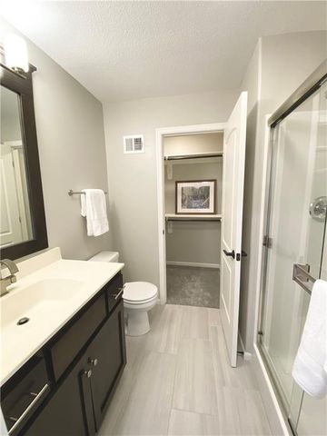 24205 W 111th Place, Olathe, KS 66061