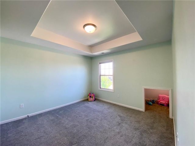 24205 W 111th Place, Olathe, KS 66061