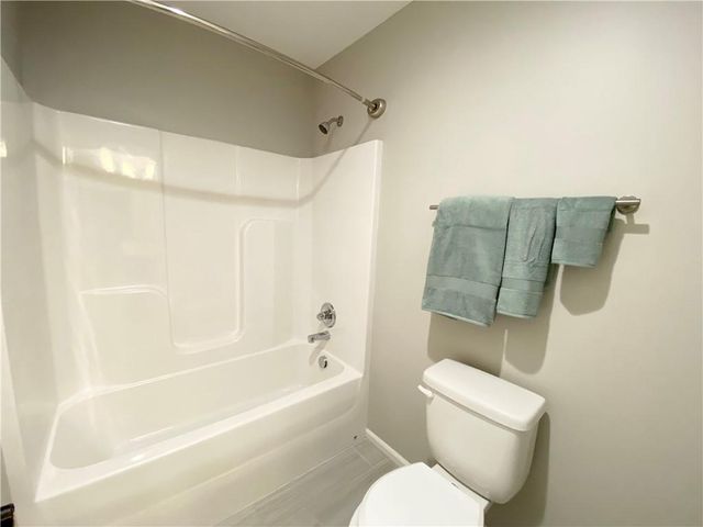 24205 W 111th Place, Olathe, KS 66061