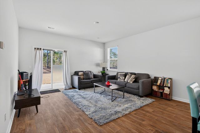 686 Ladywood Drive, Summerville, SC 29486