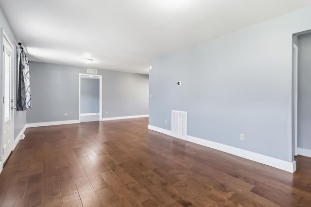 41 Valentine Branch Road, Cannon, KY 40923