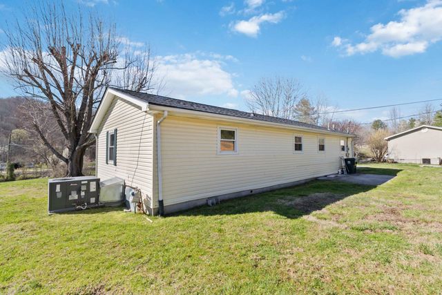 41 Valentine Branch Road, Cannon, KY 40923