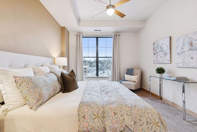 317 Groveland Avenue 712, Minneapolis, MN 55403