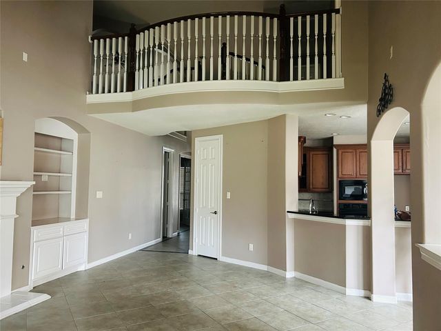 15514 Stone Gables Lane, Houston, TX 77044