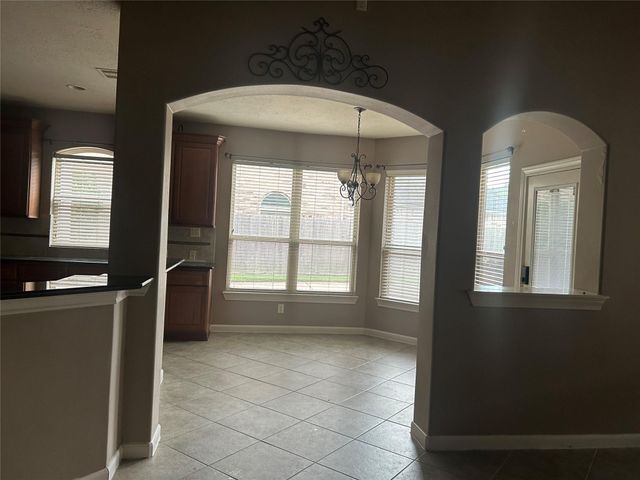 15514 Stone Gables Lane, Houston, TX 77044