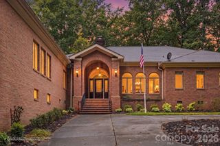 935 Woods Loop, Waxhaw, NC 28173