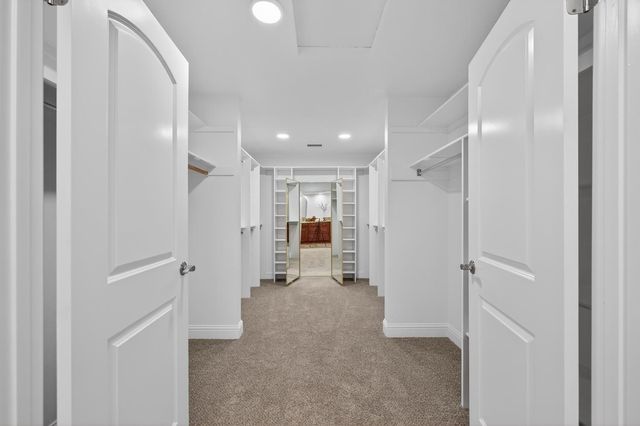 11474 Round House Ct, Gold River, CA 95670