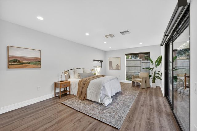 11474 Round House Ct, Gold River, CA 95670