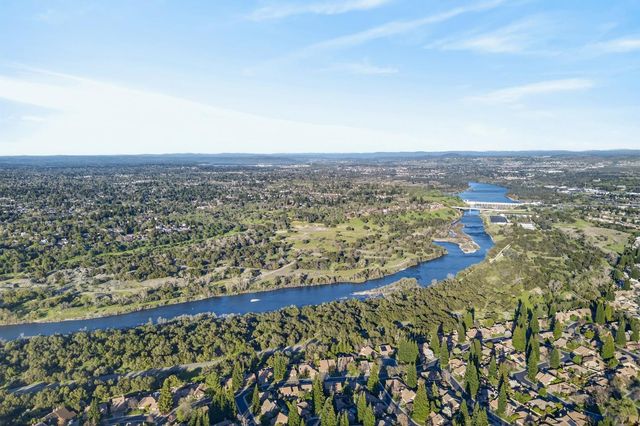 11474 Round House Ct, Gold River, CA 95670