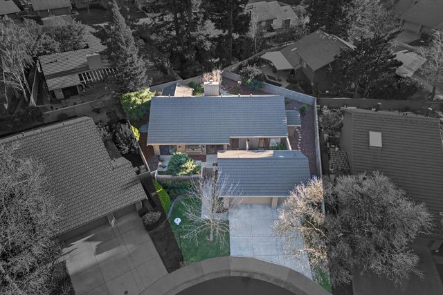 11474 Round House Ct, Gold River, CA 95670