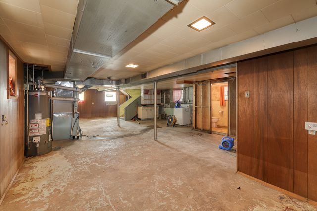 5337 S Springfield Avenue, Chicago, IL 60632
