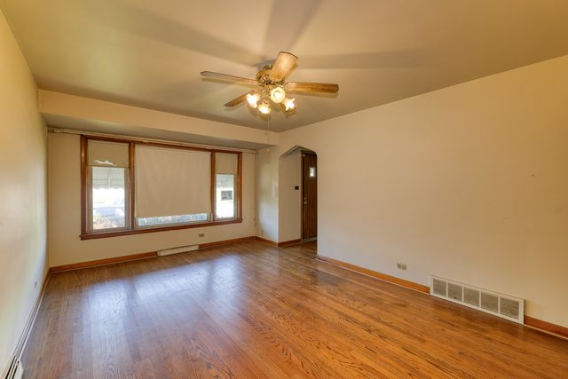 5337 S Springfield Avenue, Chicago, IL 60632