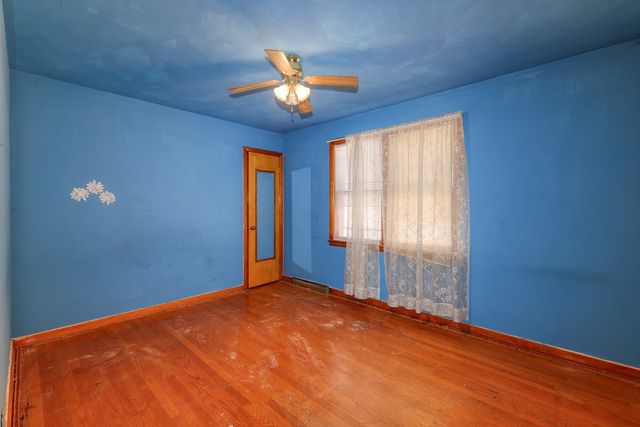 5337 S Springfield Avenue, Chicago, IL 60632