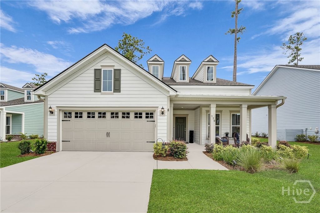 Image 1 of property listing at 170 Mandeville Drive, Richmond Hill, GA 31324