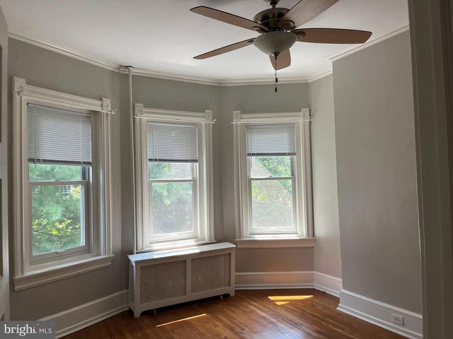 210 GRAYLING AVE, Narberth, PA 19072