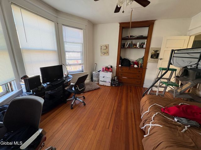 499 Delaware Avenue, Albany, NY 12209